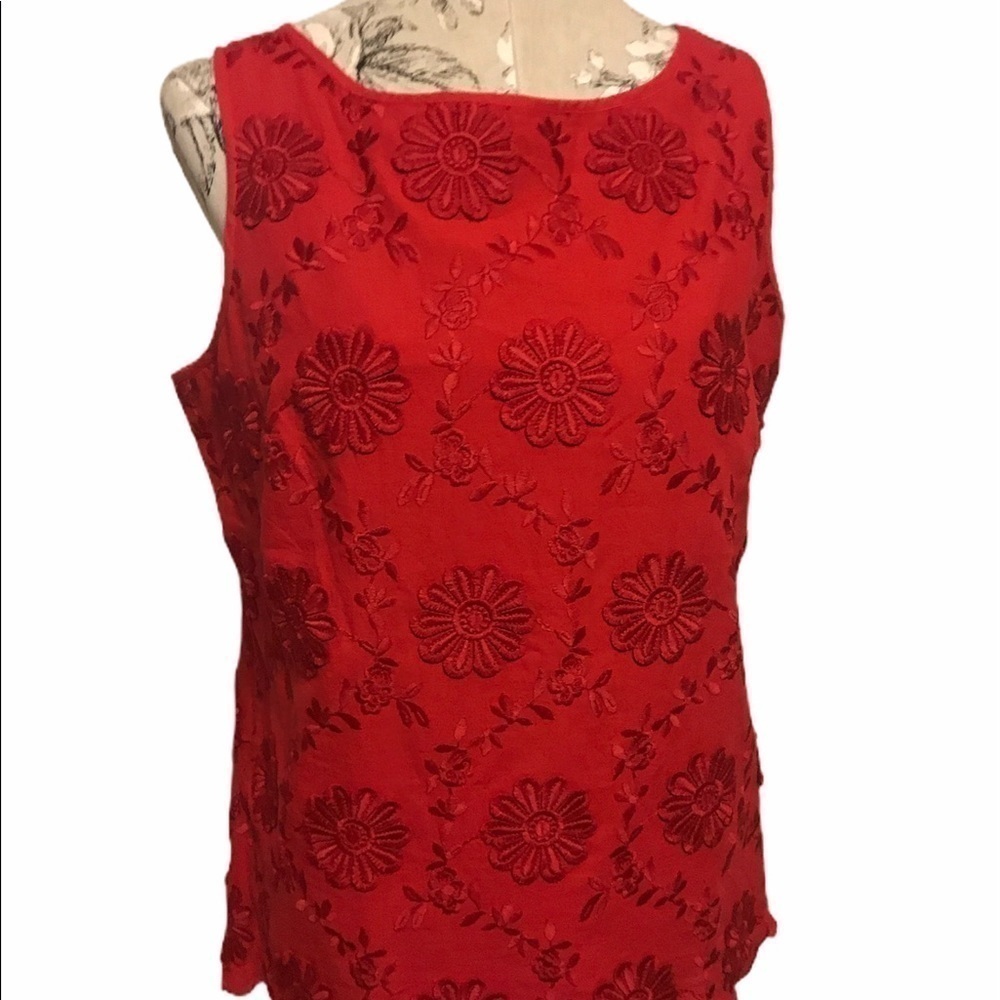 🆕 Talbots Red Flower Embroider Top M